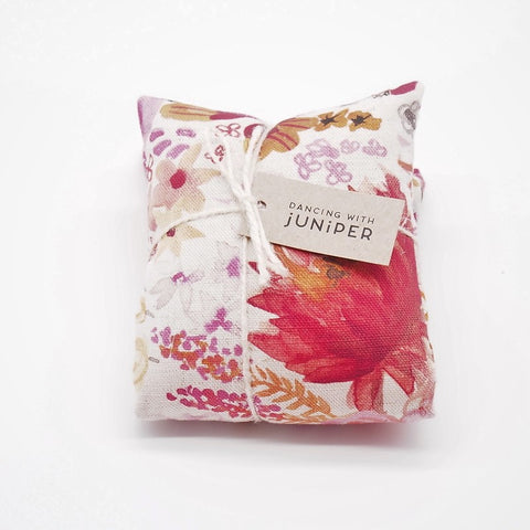 HIBERNATE & CHILL GIFT BOX