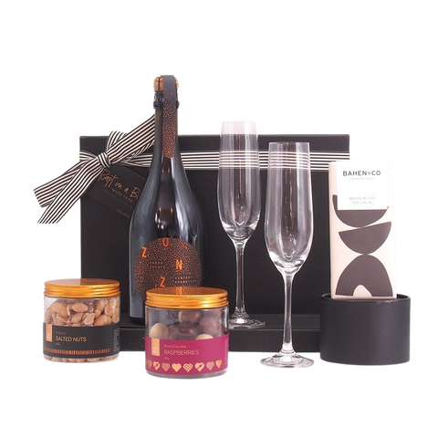 LET'S CELEBRATE GIFT HAMPER