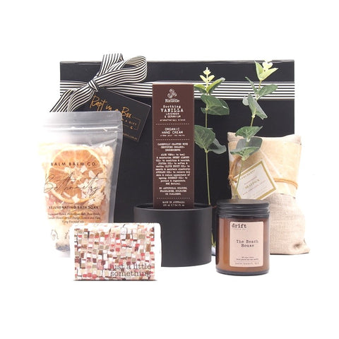 TIME TO REFLECT GIFT HAMPER
